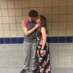 Meet your Posher, Hailey